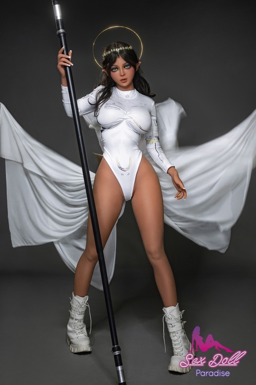 Fantasy TPE Fuck Doll with heroic cosplay